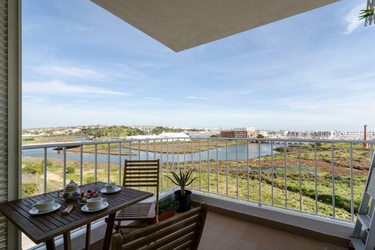 Апартаменты Marina And Atlantic Ocean View Лагуш Экстерьер фото
